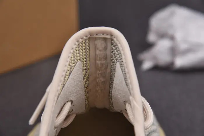 adidas Yeezy Boost 350 V2 Citrin DCEA611