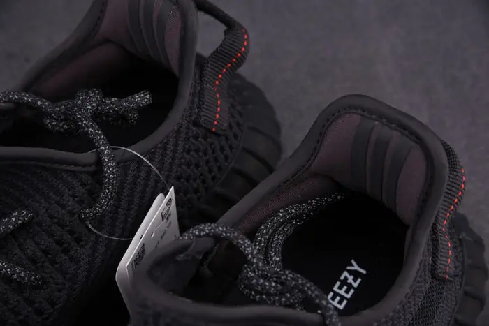 adidas Yeezy Boost 350 V2 Black DCB548