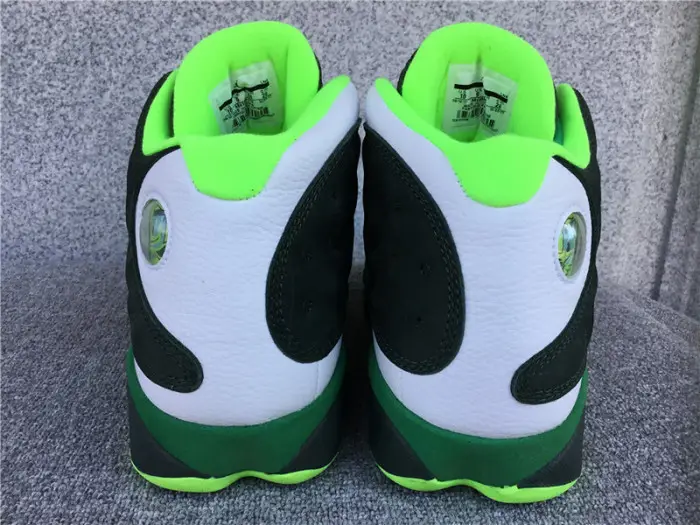 Air Jordan 13 Retro 'Oregon Ducks' PE 