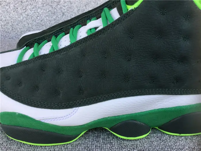 Air Jordan 13 Retro 'Oregon Ducks' PE 