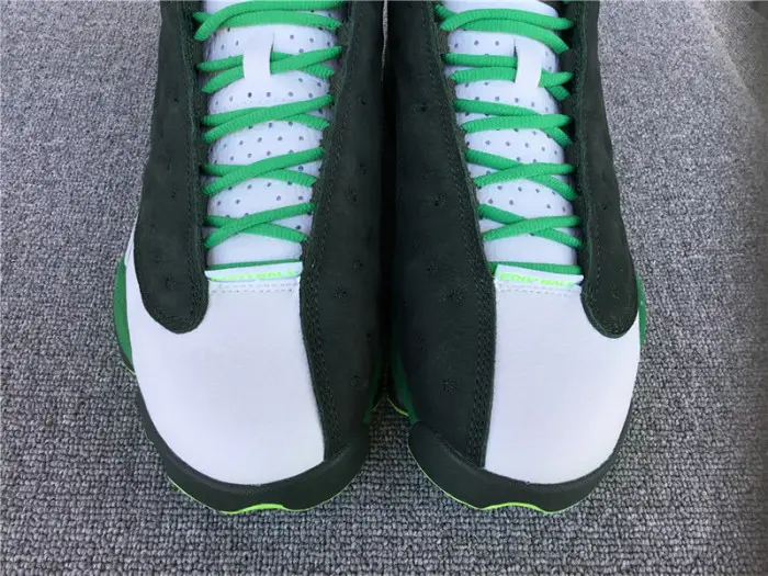 Air Jordan 13 Retro 'Oregon Ducks' PE 