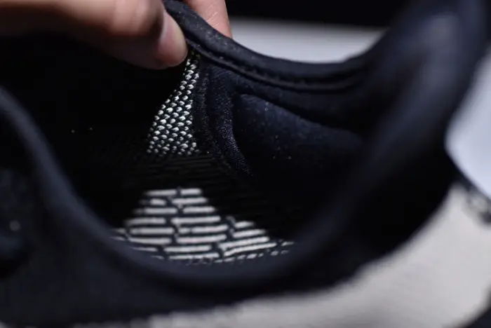 adidas Yeezy Boost 350 V2 Oreo White Black 