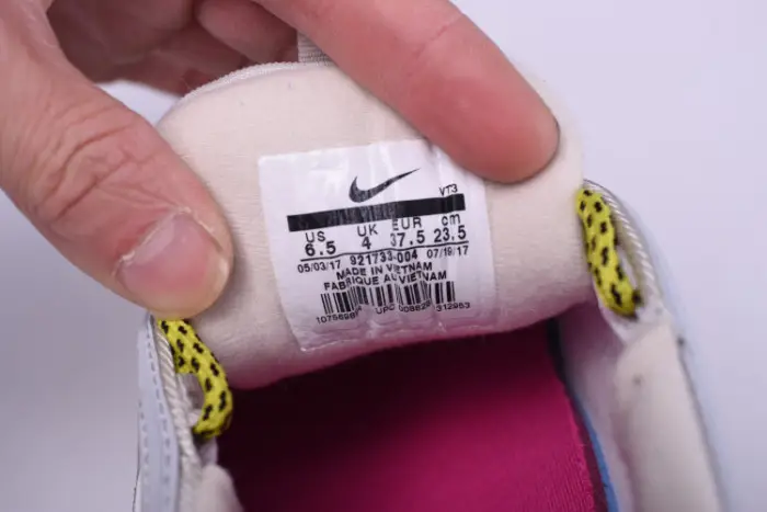 NIKE womens AIR MAX 97 