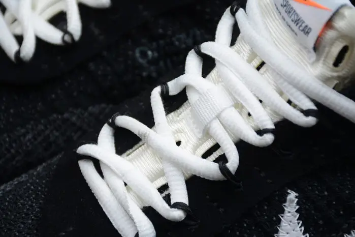 Nike The 10: O-W X Air Vapormax FK " 