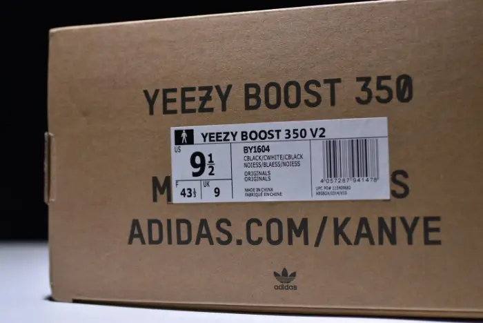 adidas Yeezy Boost 350 V2 Oreo White Black 