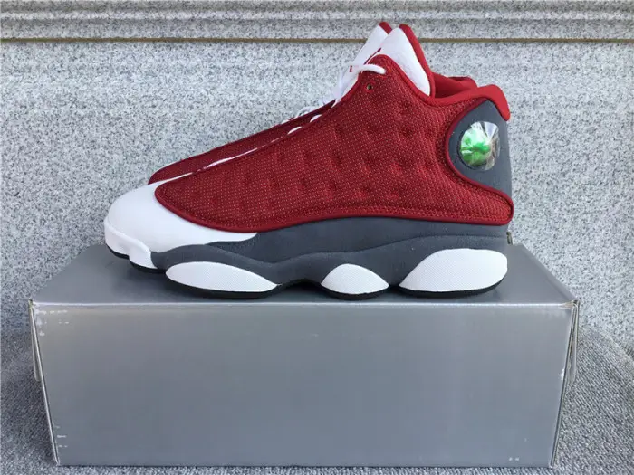 Air Jordan 13 “Red Flint” 