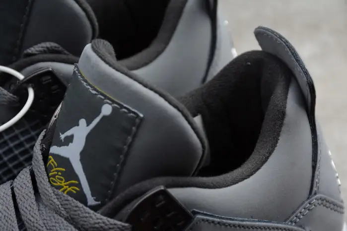 Air Jordan 4 'Cool Grey' 2019 