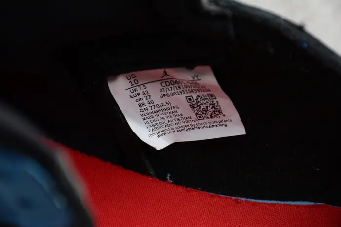 Air Jordan 1 UNC To Chicago 
