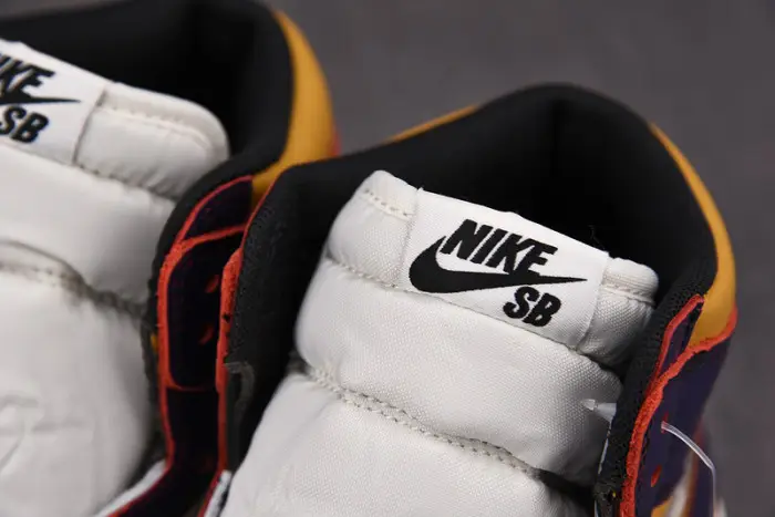 Nike SB Air Jordan 1 Lakers Chicago 