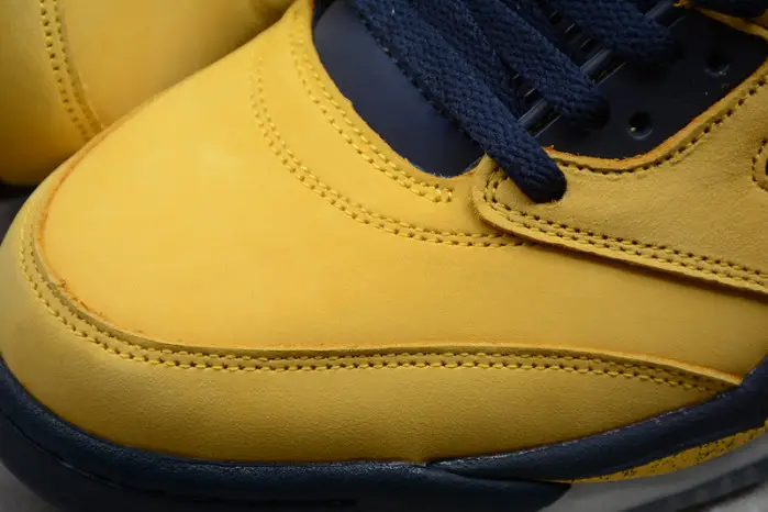 Air Jordan 5 Retro SP 'Michigan' 