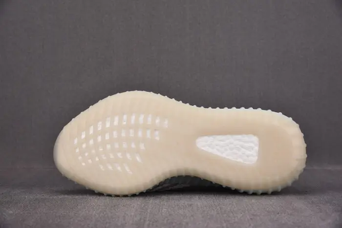 adidas Yeezy Boost 350 V2 Blue Tint FEA710