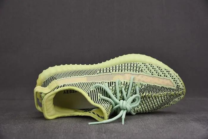 ADIDAS YEEZY BOOST 350 V2 Yeezreel 