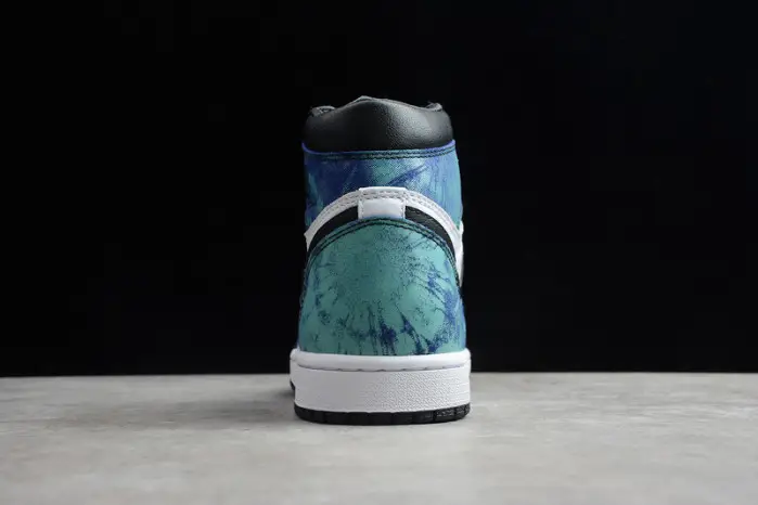Air Jordan 1 Tie-Dye white black aurora green 