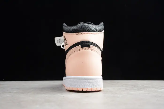 Air Jordan 1 Crimson Tint