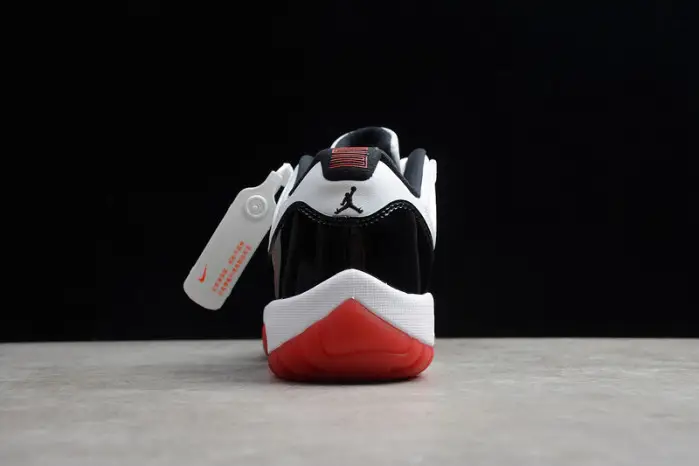 Air Jordan 11 Low White Bred FCF878