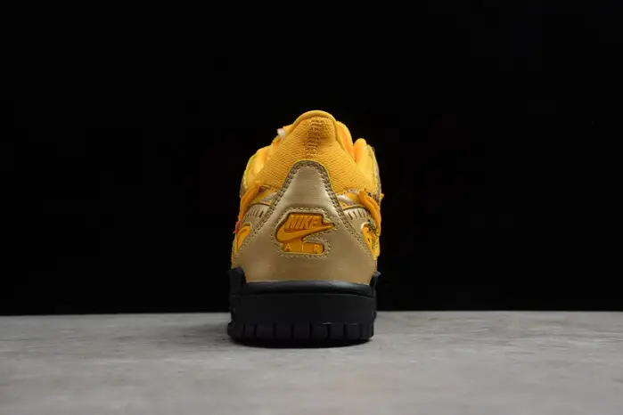 O-W x Nike Air Rubber Dunk “University Gold 
