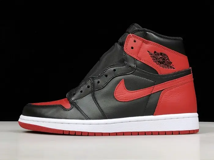 Air Jordan 1 Retro High OG 'Banned' 2016