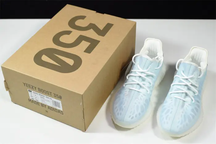 Adidas Yeezy Boost 350 V2 Mono Ice 