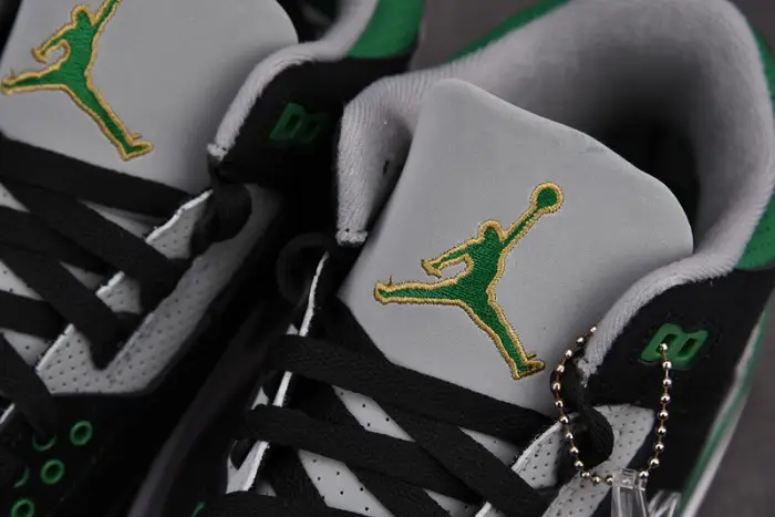 AIR JORDAN 3 “PINE GREEN” 