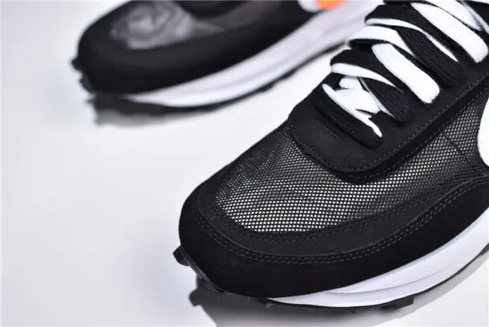 SACAI × NIKE LDV Waffle Daybreak Black EDEAB20