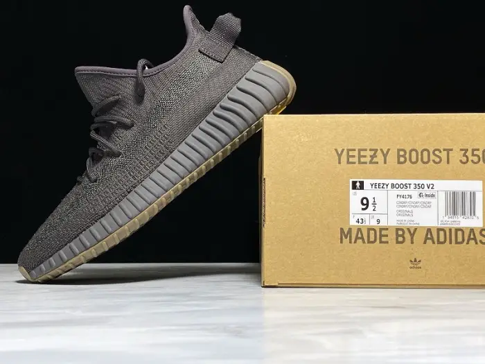 adidas Yeezy Boost 350 V2 Cinder REFLECTIVE 