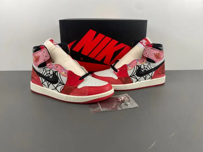 Air Jordan 1 High OG “Next Chapter”SPIDEr 2.0-DV1748-601 