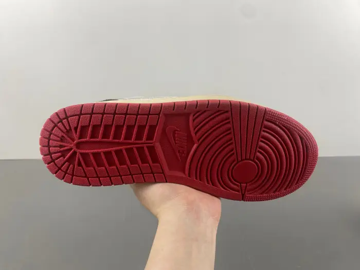 Trophy Room x Air Jordan 1 Low OG -HV6157-100 