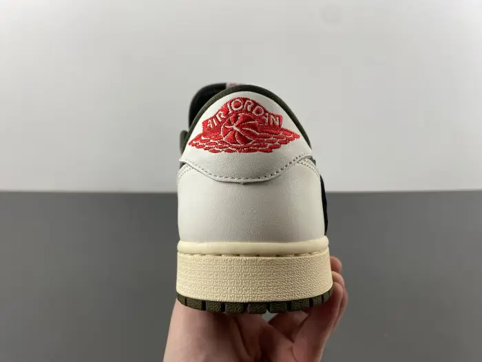 Travis Scott x Air Jordan 1 Low OG-DM7866-200 