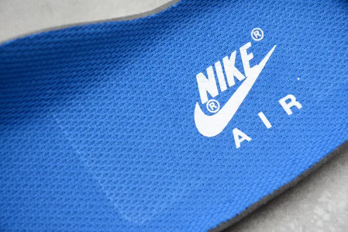 Uninterrupted Nike Air Force 1 Low 