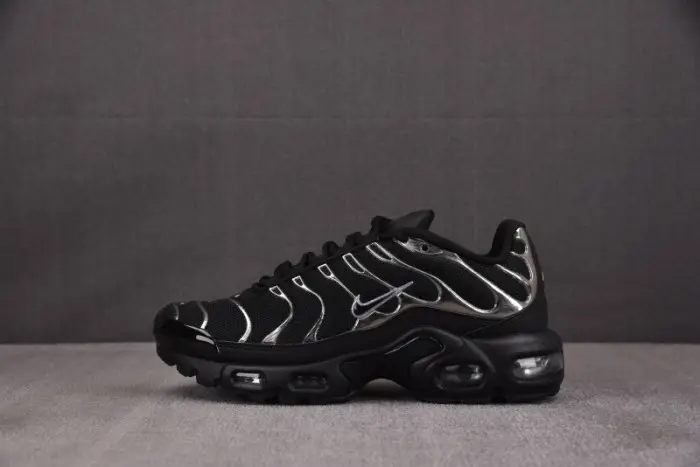 NK Air Max Plus SE Black Chrome-HJ9743-001 