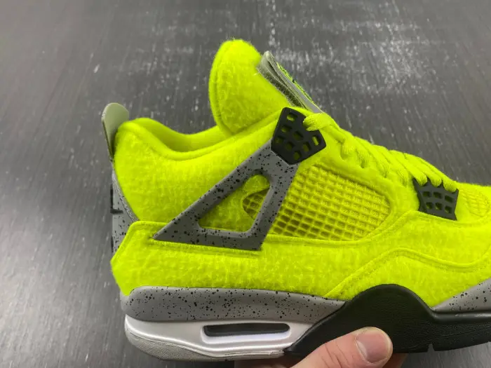 AIR JORDAN 4 -000000-888 