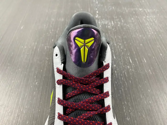 Nike Kobe 5 Protro Chaos- 