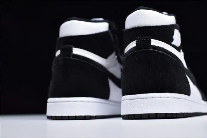 Air Jordan 1 Panda Black White 