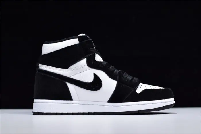 Air Jordan 1 Panda Black White 
