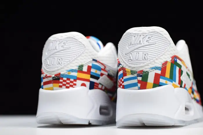 NIKE AIR MAX 90 NIC QS "INTERNATIONAL FLAG PACK" 