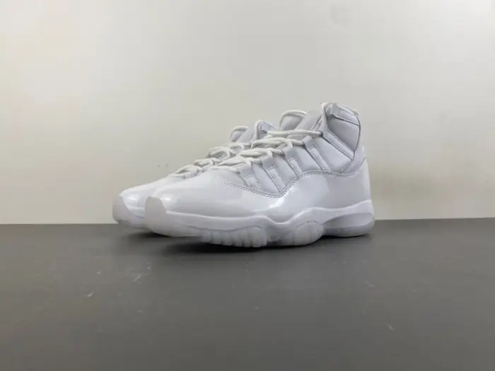 COMME des GARÇONS x Air Jordan 11 Pack Expected Fall-IV7639-100 