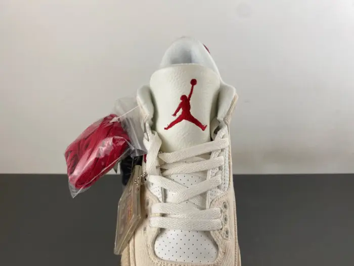 Air Jordan 3 x Levi's® Ecru Denim -IR0910-400 