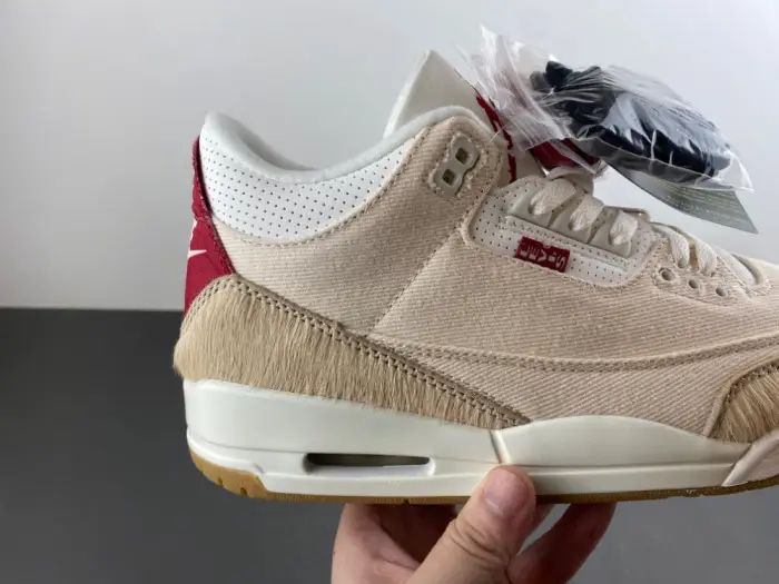 Air Jordan 3 x Levi's® Ecru Denim -IR0910-400 