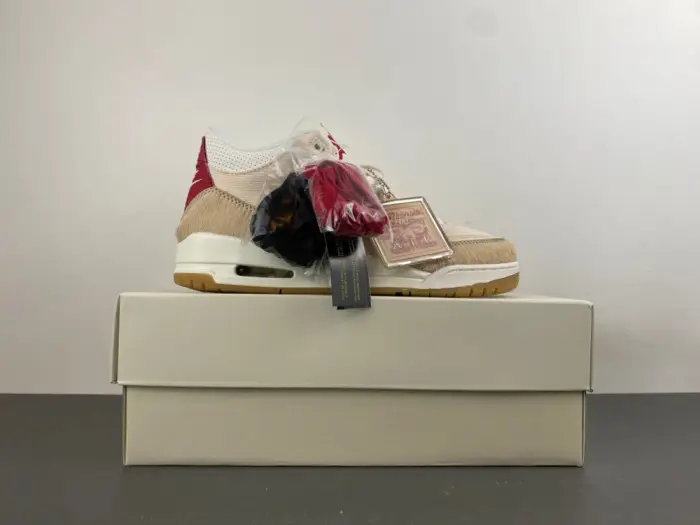 Air Jordan 3 x Levi's® Ecru Denim -IR0910-400 