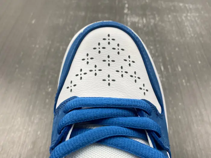 Nike SB Dunk Low Born X Raised One Block At A Time-FN7819-400 