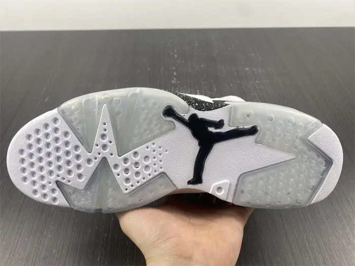 Jordan 6 Retro Oreo-384664-101 