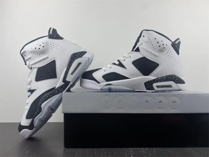 Jordan 6 Retro Oreo-384664-101 