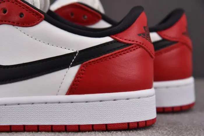 Air Jordan 1 Retro Low OG Chicago-HQ6998-600 