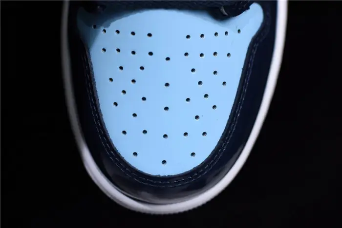 Air Jordan 1 UNC Patent Leather 