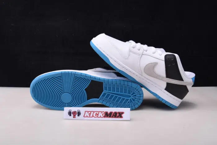 NIKE SB DUNK LOW LASER BLUE 