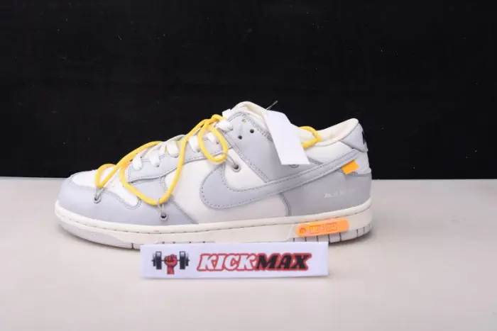 Nike Dunk Low  Lot 29-DM1602-103  ACFDC170