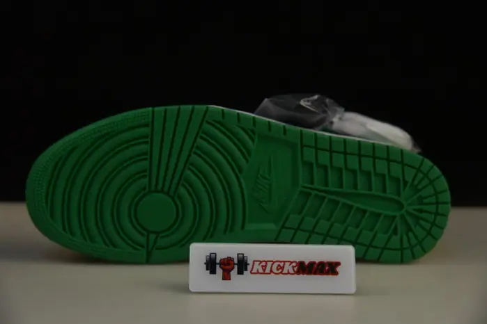 Jordan 1 Retro High OG Lucky Green- 