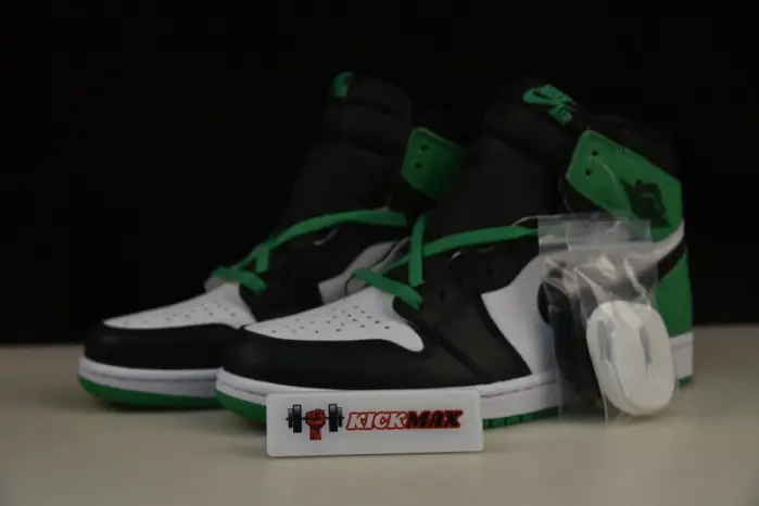 Jordan 1 Retro High OG Lucky Green- 