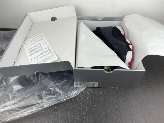 Air Jordan13 Black and White 