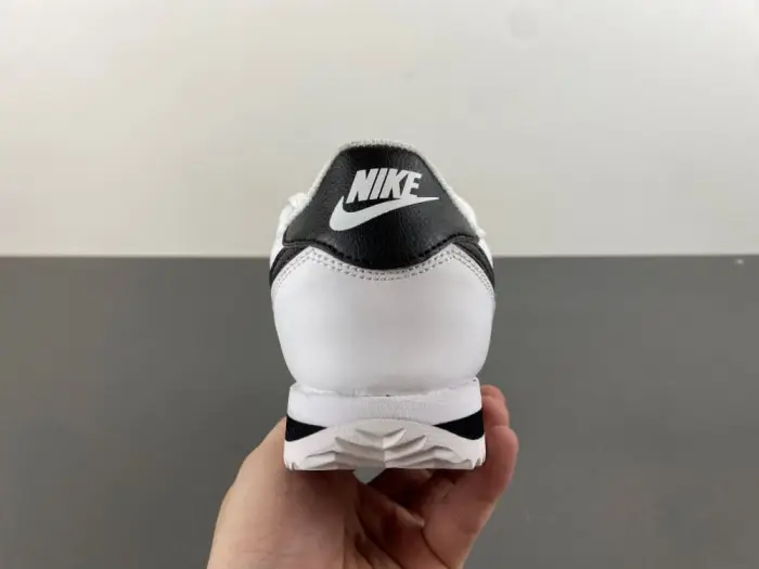Nike Cortez 2024 - CEEA383